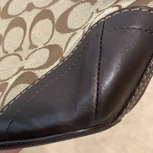 Coach purse - Picture 8 of 10